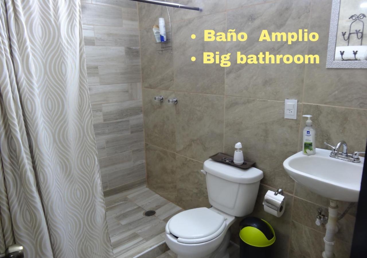 Habitaciones-Comodas-Aire-Wifi-Tv-Cerca De Playa-!!Excelente Precio II Manzanillo Bagian luar foto